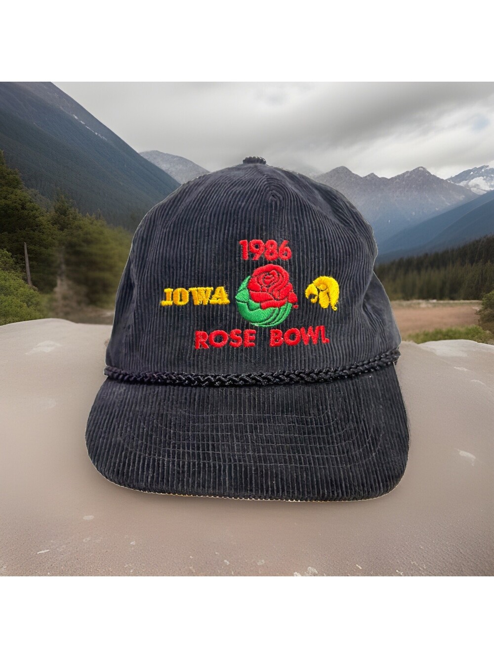 Vintage 1986 NCAA Football Rose Bowl Champs Iowa Hawkeyes Corduroy Baseball Cap